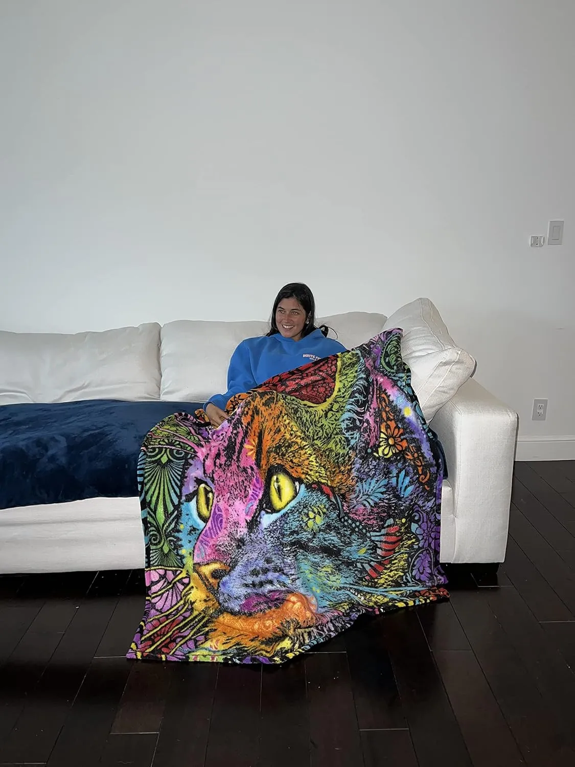 Dawhud Direct Cat Fleece Blanket for Adults and Kids - 50 x 60 Inch - Soft and Warm Throw with Dean Russo Mysterio Gaze Art - Cozy Cat Print Throw Blanket for Bed Couch Sofa Travel or Gift