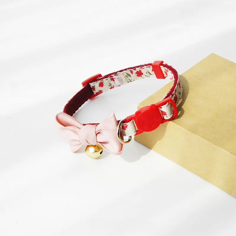 Mokka Adjustable Cat Collar - Floral Design | Comfort & Style for Your Cat