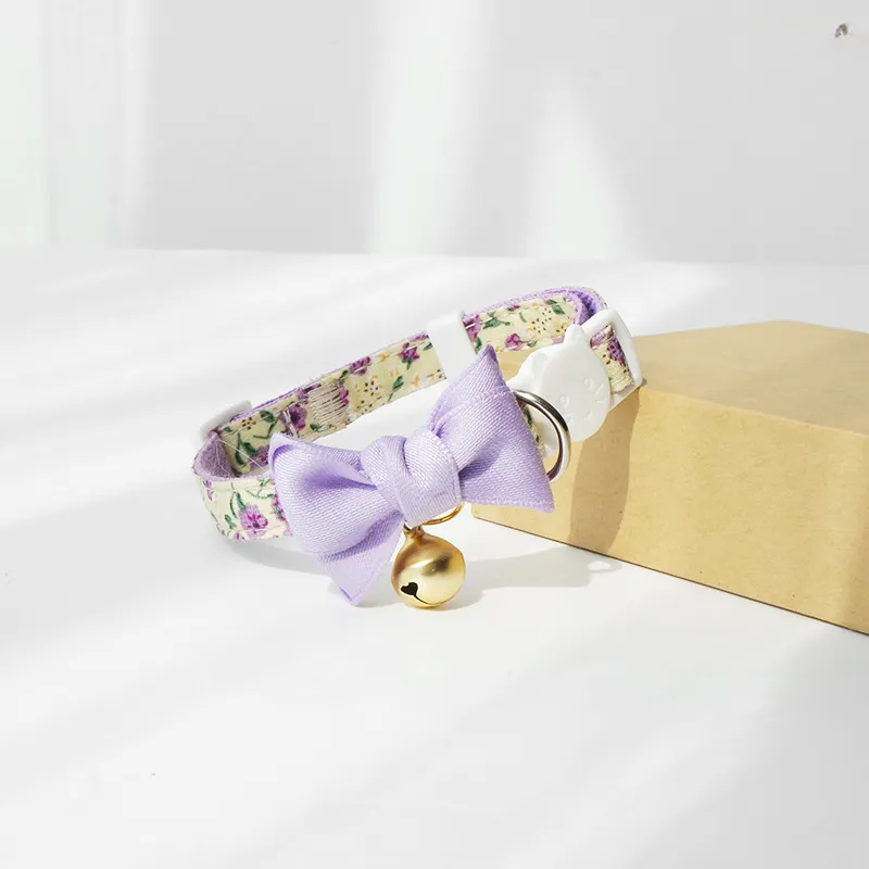 Mokka Adjustable Cat Collar - Floral Design | Comfort & Style for Your Cat