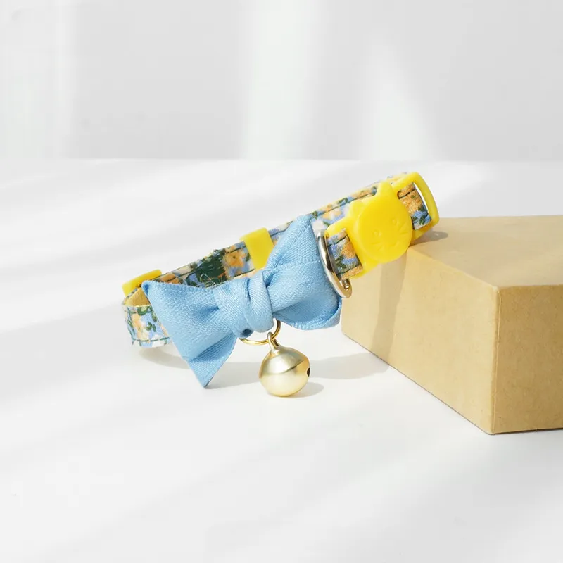 Mokka Adjustable Cat Collar - Floral Design | Comfort & Style for Your Cat