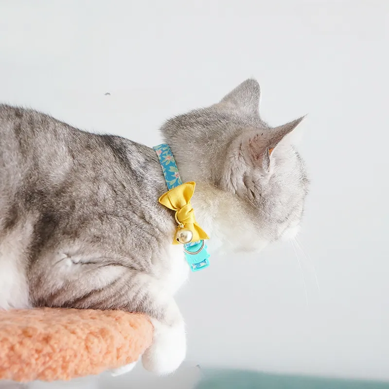Mokka Adjustable Cat Collar - Floral Design | Comfort & Style for Your Cat