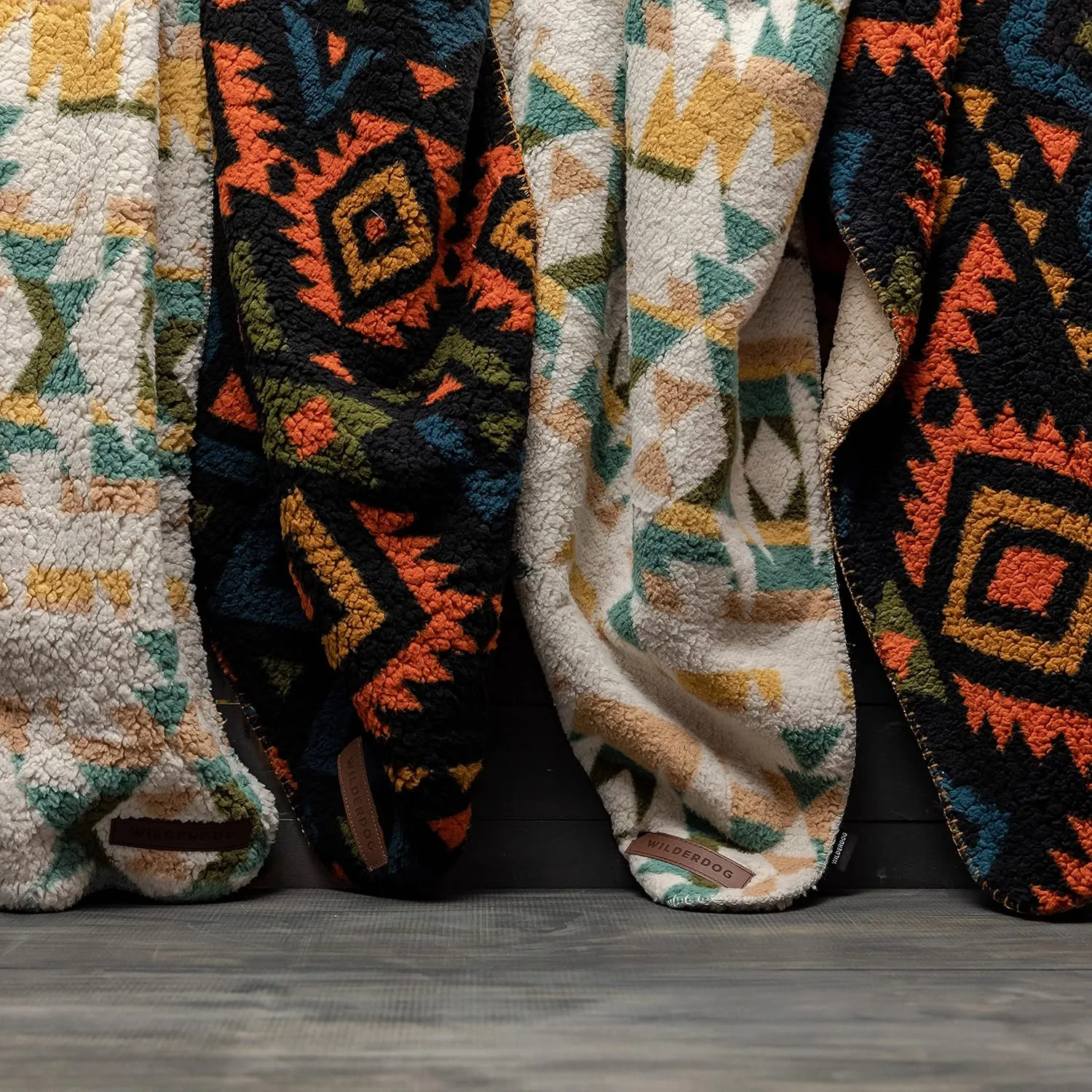 Wilderdog Sherpa Fleece Waterproof Dog Blanket - 50" x 40" - Cream
